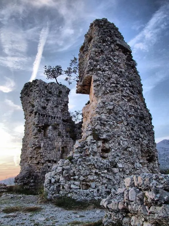 *** Vendégház Apartments And Rooms Degenija Starigrad-Paklenica Horvátország
