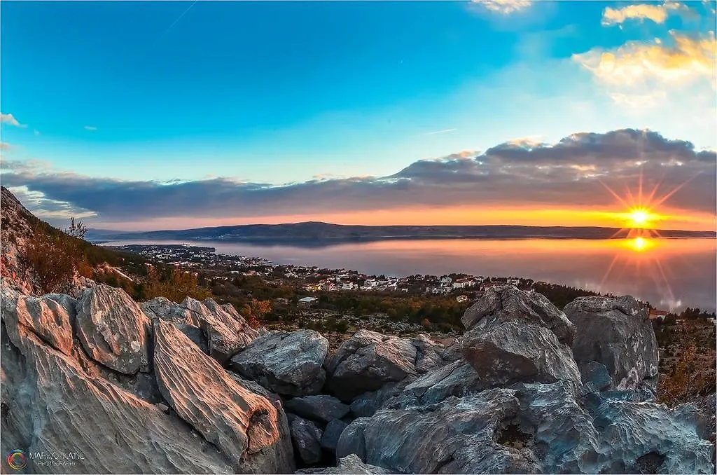 Apartments And Rooms Degenija Starigrad-Paklenica