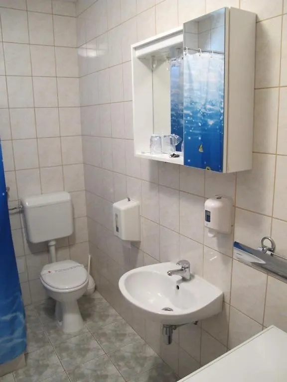 *** Vendégház Apartments And Rooms Degenija Starigrad-Paklenica Horvátország